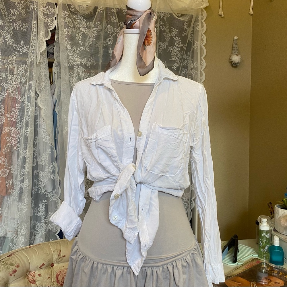 Abercrombie & Fitch White Button-Down Shirt